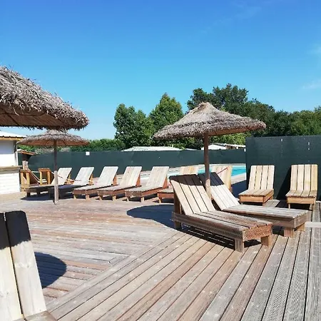 Mobilhome Camping La Lande *